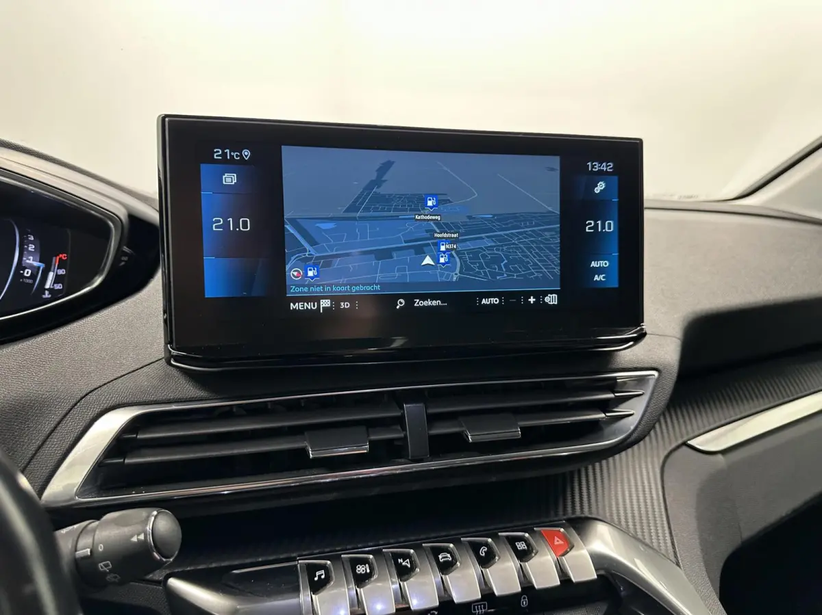 1.2 PureTech Allure TREKHAAK NAVI CARPLAY LM CRUISE ECC.