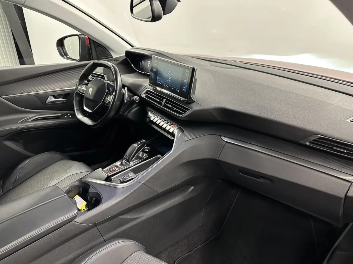 1.2 PureTech Allure TREKHAAK NAVI CARPLAY LM CRUISE ECC.