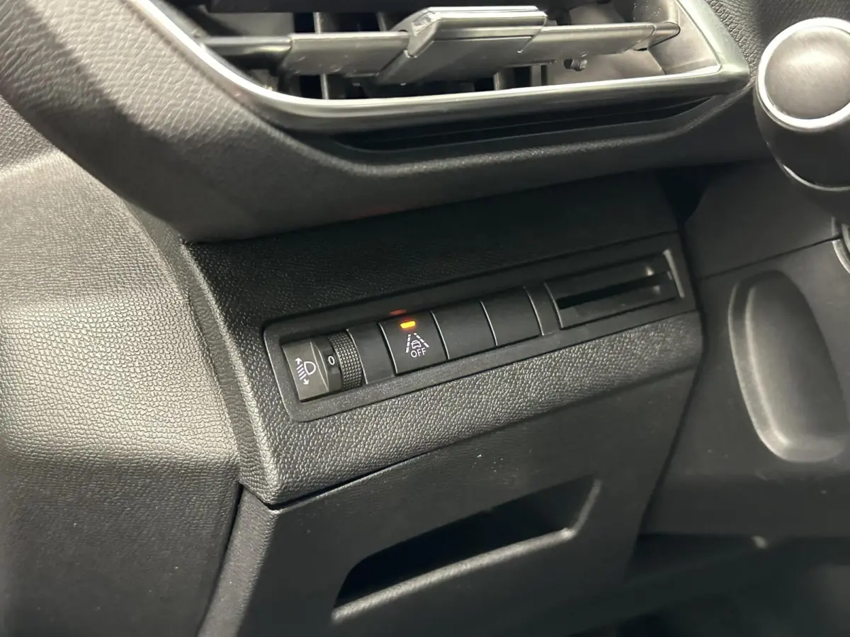 1.2 PureTech Allure TREKHAAK NAVI CARPLAY LM CRUISE ECC.