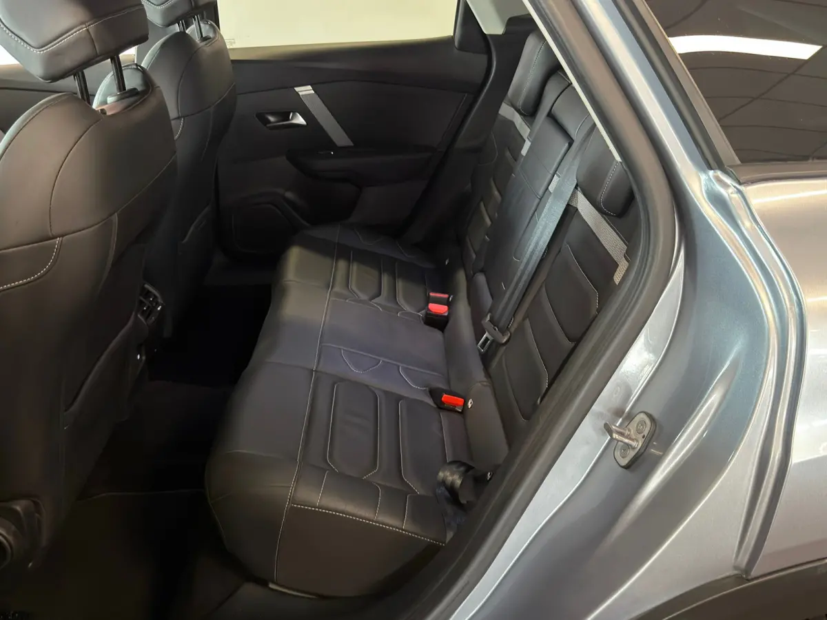 1.2 PureTech Shine| NAVIGATIE|ECC AIRCO|CRUISE|ELEC PAKKET