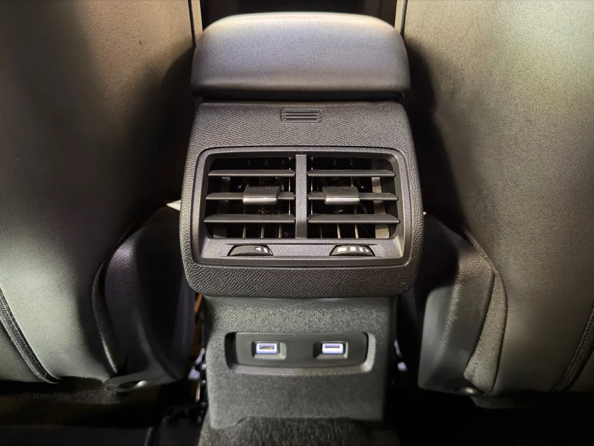 1.2 PureTech Shine| NAVIGATIE|ECC AIRCO|CRUISE|ELEC PAKKET