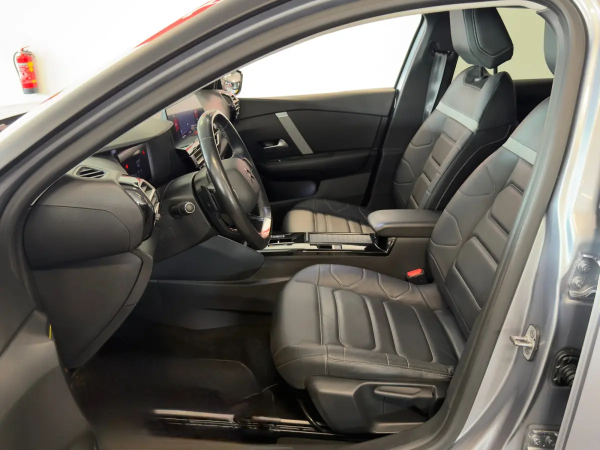 1.2 PureTech Shine| NAVIGATIE|ECC AIRCO|CRUISE|ELEC PAKKET
