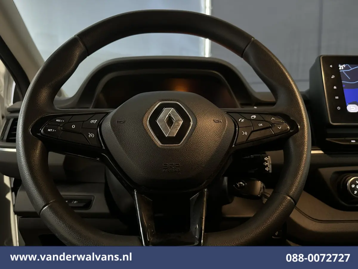 2.0 dCi 131pk L2H1 Euro6 Airco | Navigatie | Camera | LED | Cruisecontrol Parkeersensoren, Bijrijdersbank