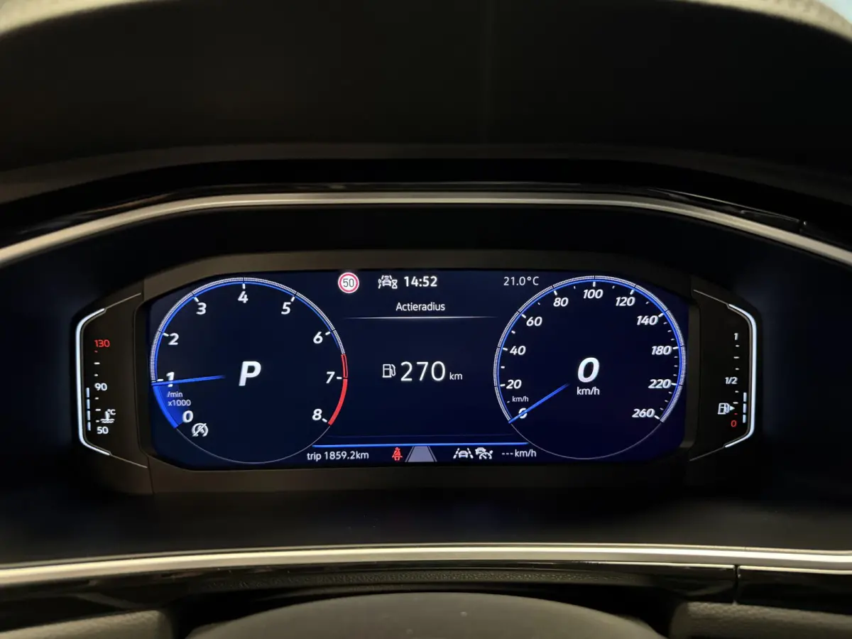 1.5 TSI R-Line Business |Carplay|ACC|Elek Achterklep|Stoel&Stuur verw|