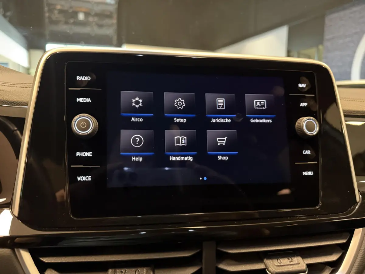 1.5 TSI R-Line Business |Carplay|ACC|Elek Achterklep|Stoel&Stuur verw|