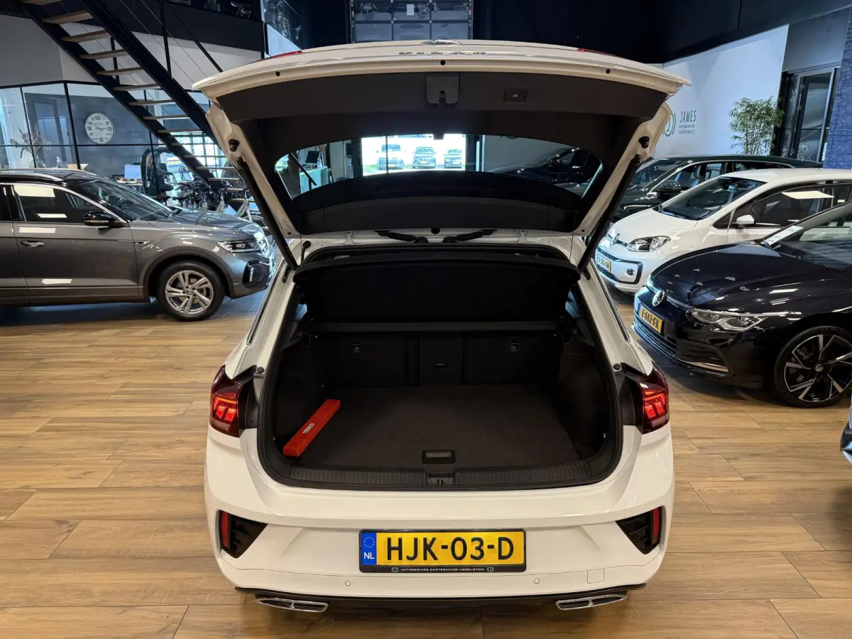 1.5 TSI R-Line Business |Carplay|ACC|Elek Achterklep|Stoel&Stuur verw|