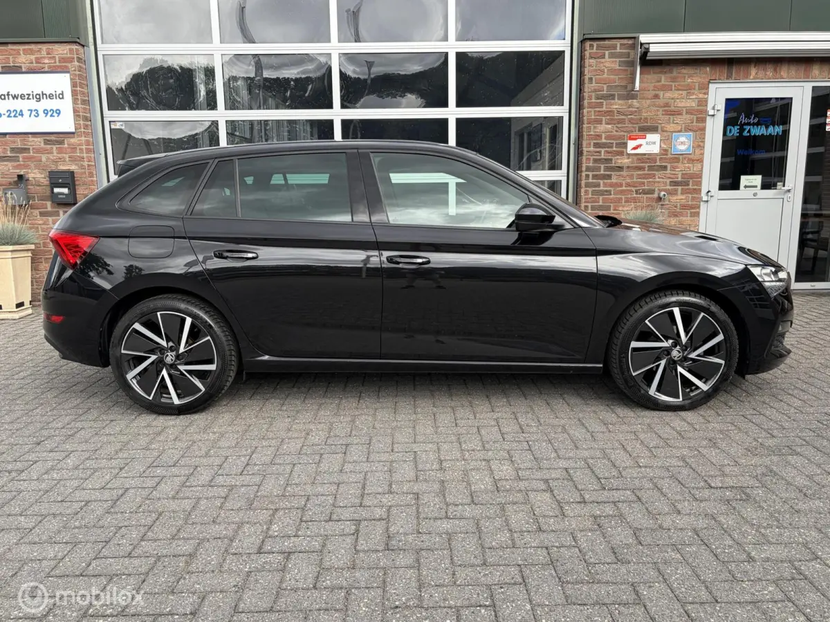 1.5 TSI Sport Business|Panoramadak|Sportstoelen|Sfeerverlichting.