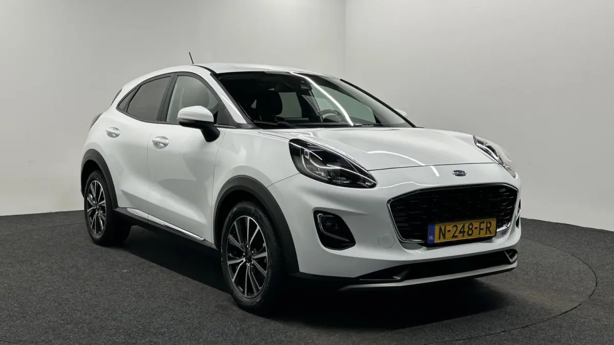 1.0 EcoBoost Titanium CRUISE NAVI CARPLAY LM.