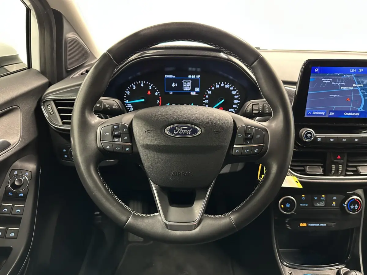 1.0 EcoBoost Titanium CRUISE NAVI CARPLAY LM.
