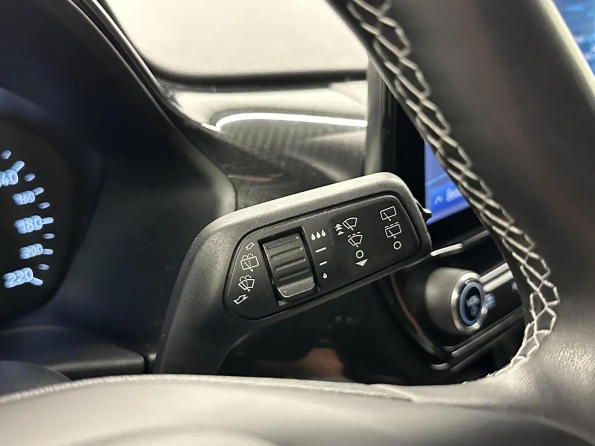 1.0 EcoBoost Titanium CRUISE NAVI CARPLAY LM.