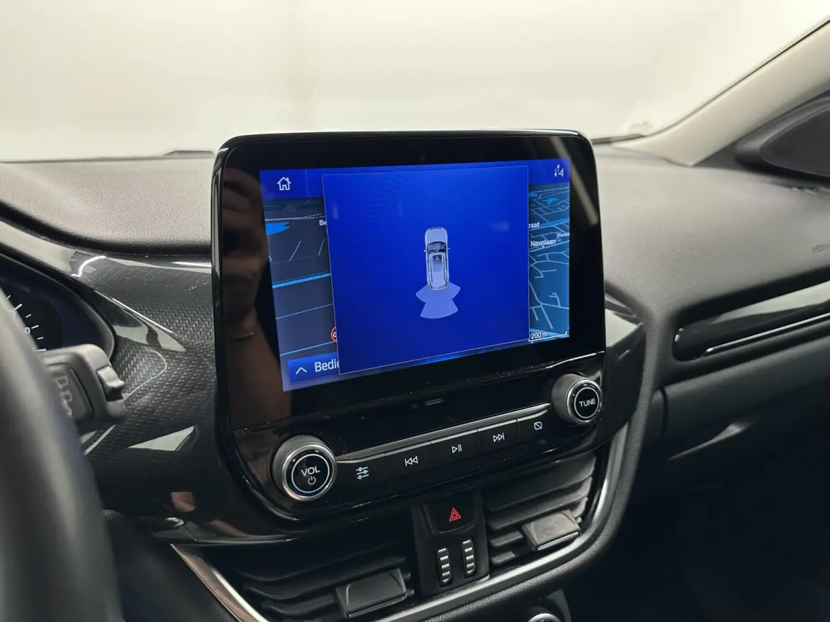 1.0 EcoBoost Titanium CRUISE NAVI CARPLAY LM.