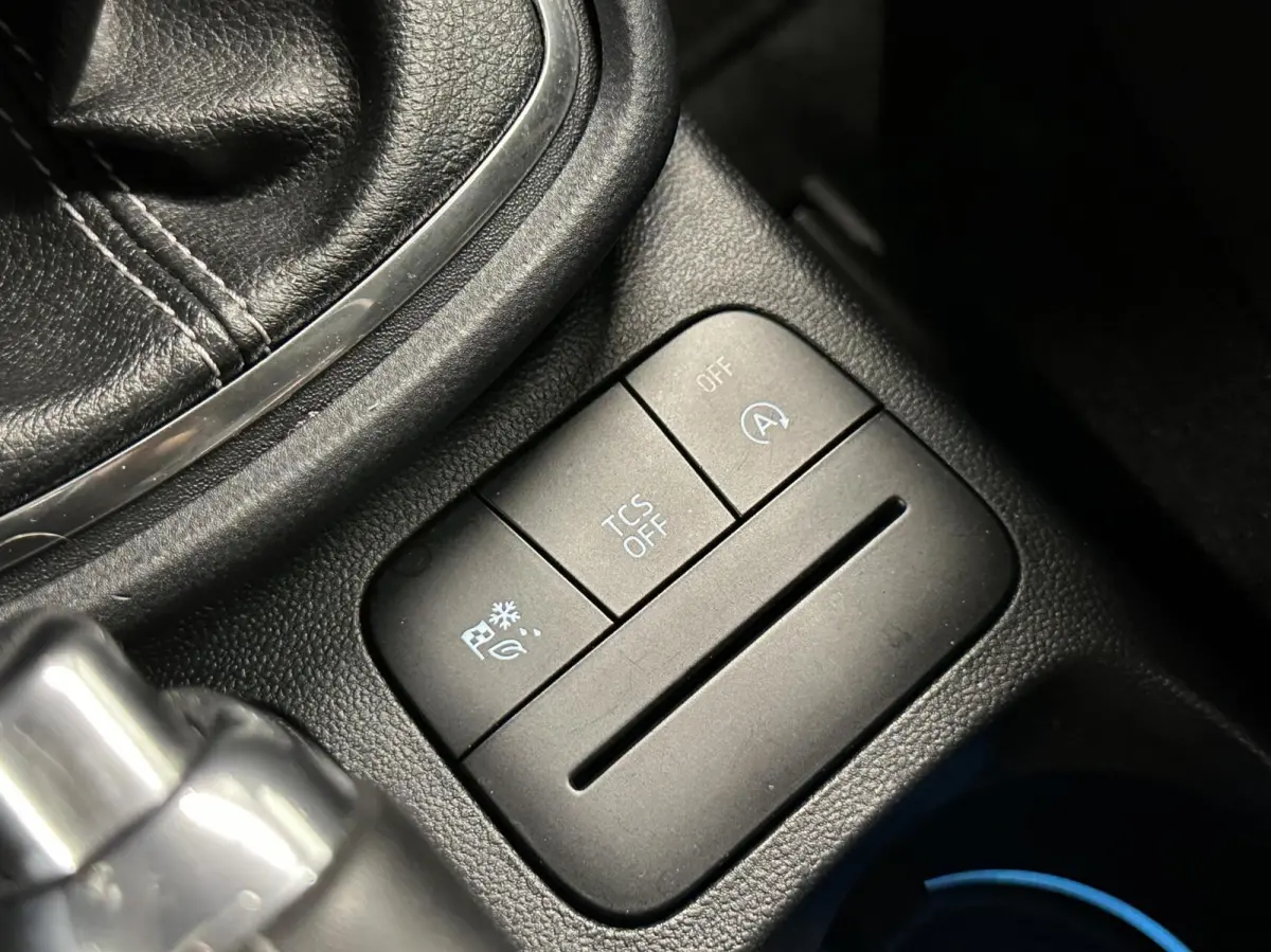 1.0 EcoBoost Titanium CRUISE NAVI CARPLAY LM.