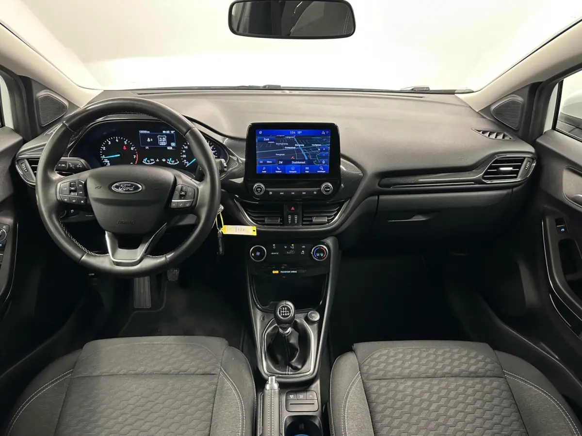 1.0 EcoBoost Titanium CRUISE NAVI CARPLAY LM.