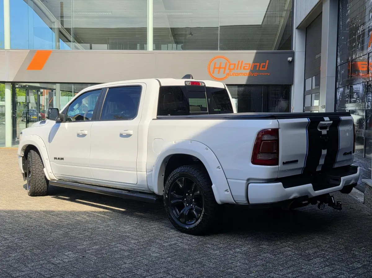 1500 4X4 5.7 V8 Crew Cab Laramie| MARGE! | VOL OPTIES!
