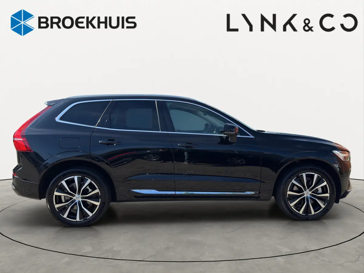 2.0 T6 Plug-in hybrid AWD Core Bright | Stuur-Stoel-en Achterbankverwarming | 20' Velgen | Cruise control adaptief | Memory seats |