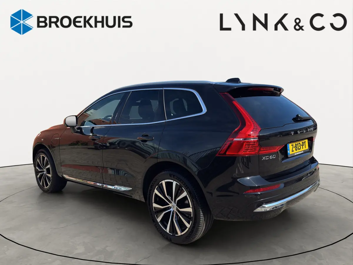 2.0 T6 Plug-in hybrid AWD Core Bright | Stuur-Stoel-en Achterbankverwarming | 20' Velgen | Cruise control adaptief | Memory seats |
