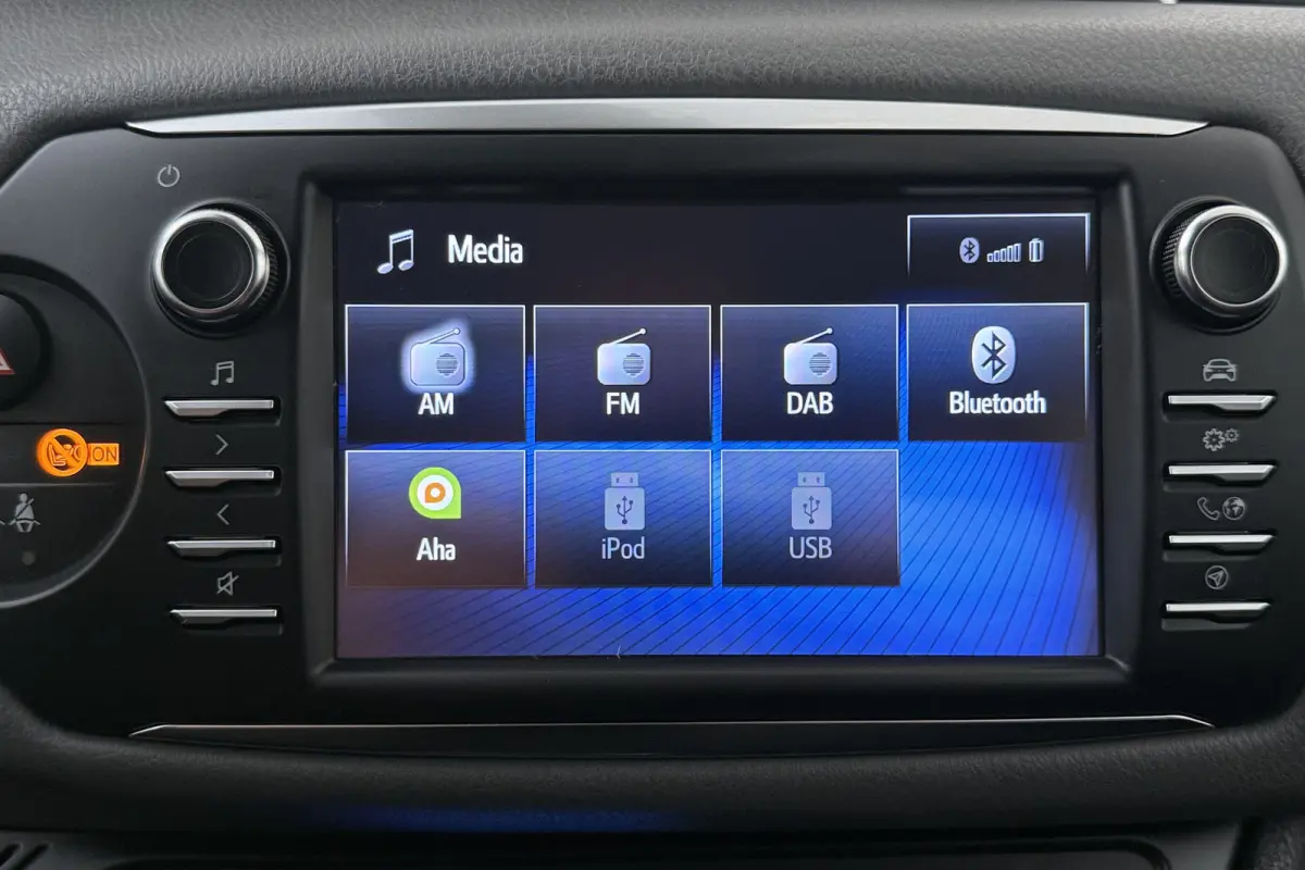 1.5 Aut. Hybrid Dynamic Camera Climate Navi Privacy Glas DAB