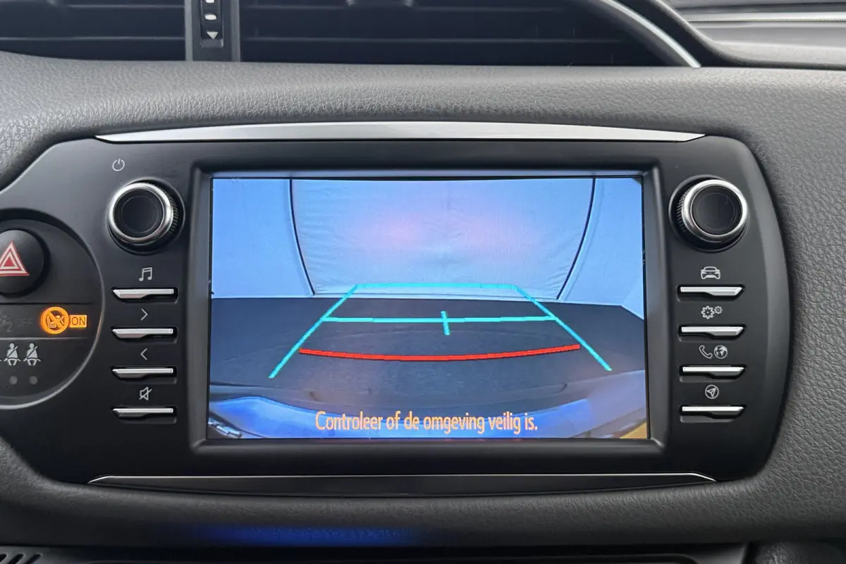 1.5 Aut. Hybrid Dynamic Camera Climate Navi Privacy Glas DAB