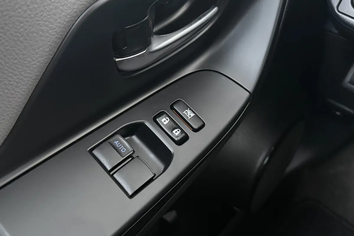 1.5 Aut. Hybrid Dynamic Camera Climate Navi Privacy Glas DAB