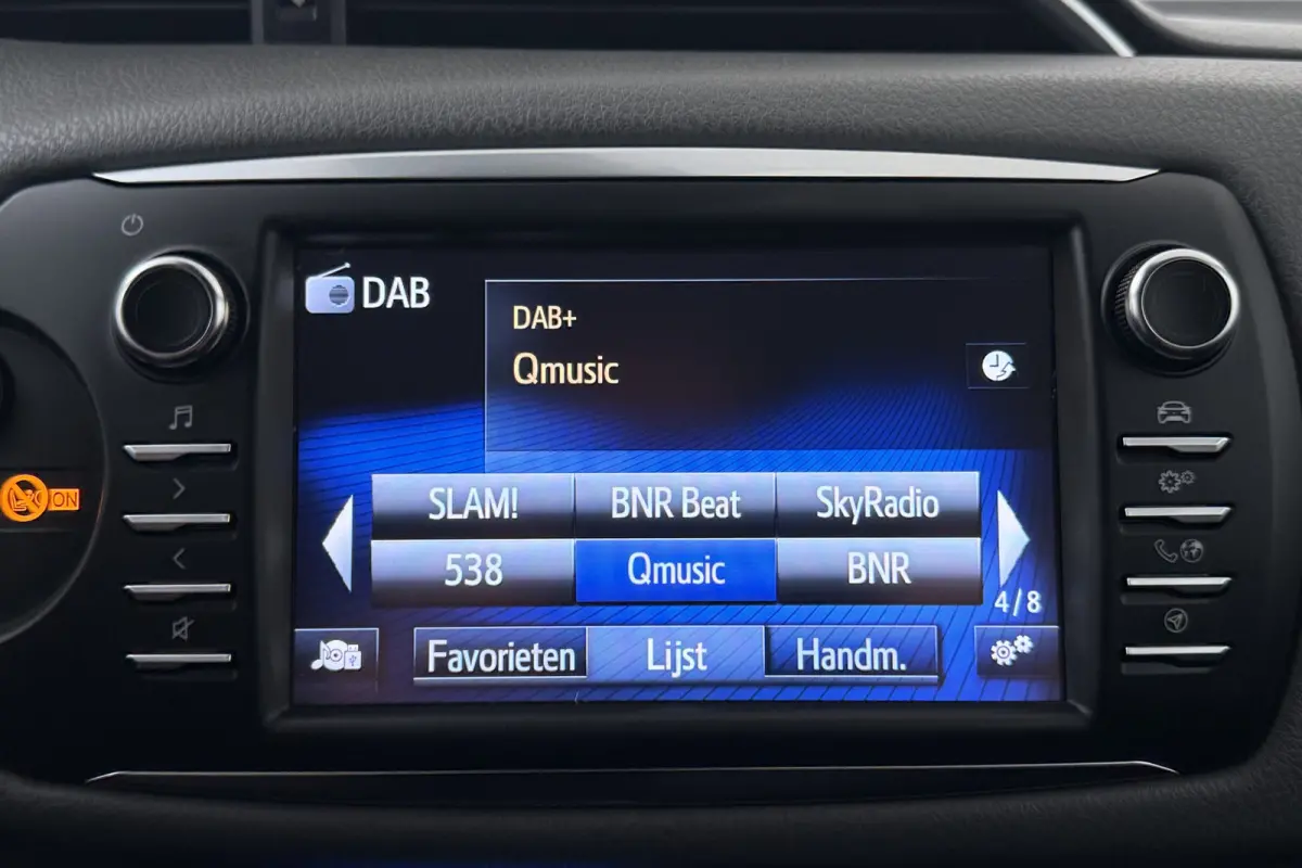 1.5 Aut. Hybrid Dynamic Camera Climate Navi Privacy Glas DAB