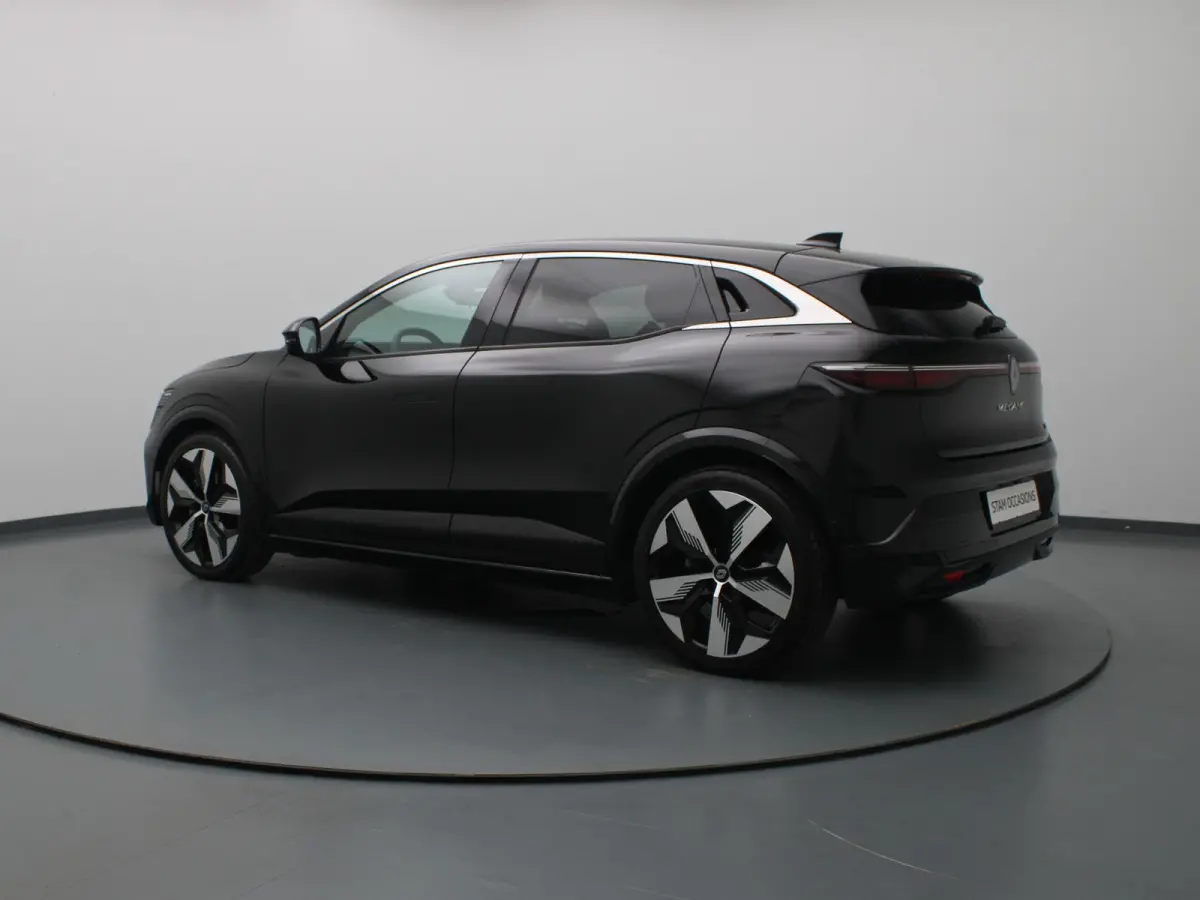 comfort range techno 60 kWh Apple Carplay/Android Auto | Climate