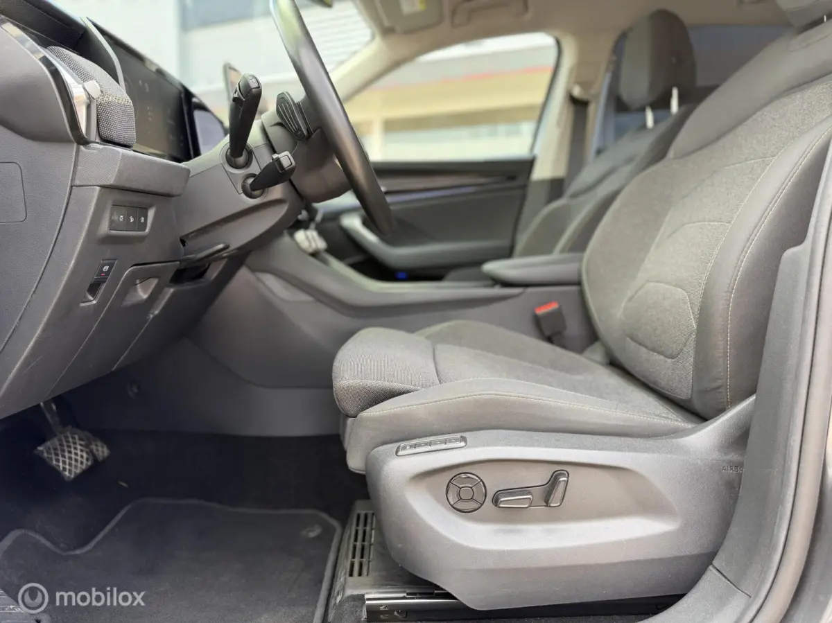 1.5 TSI MHEV Business Edition ACC HUD PDC CAMER