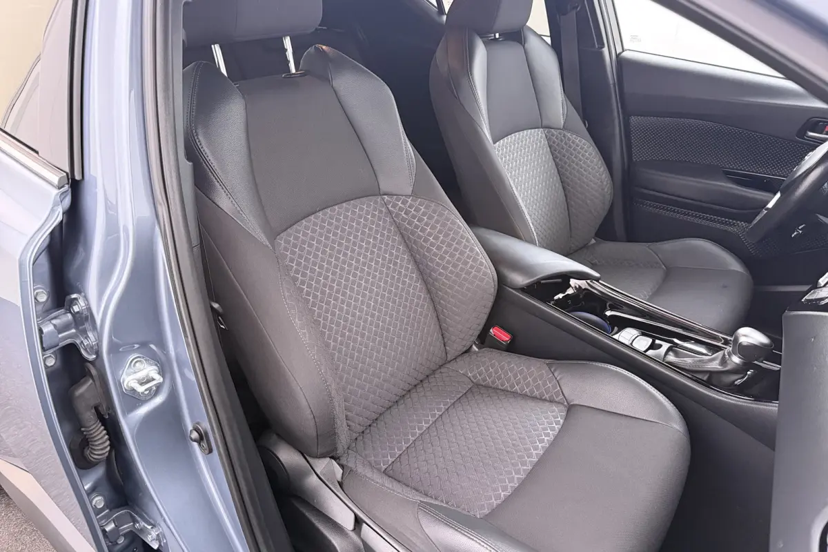 1.8 Hybrid Style Half-Leder Camera Dodehoek Trekhaak 18'LMV