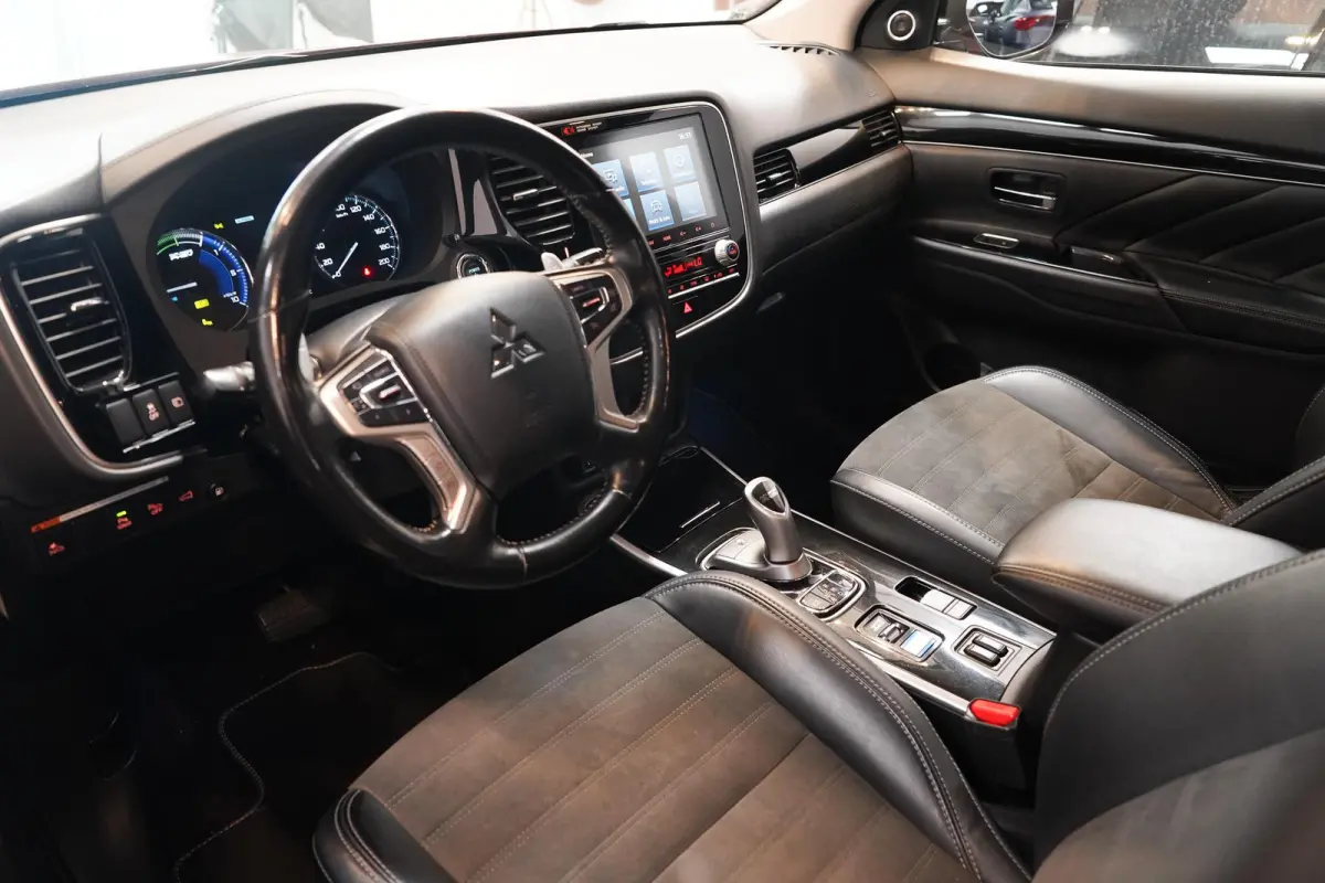 2.4 PHEV Intense+ Panorama|CarPlay|4WD|Elektrische achterklep