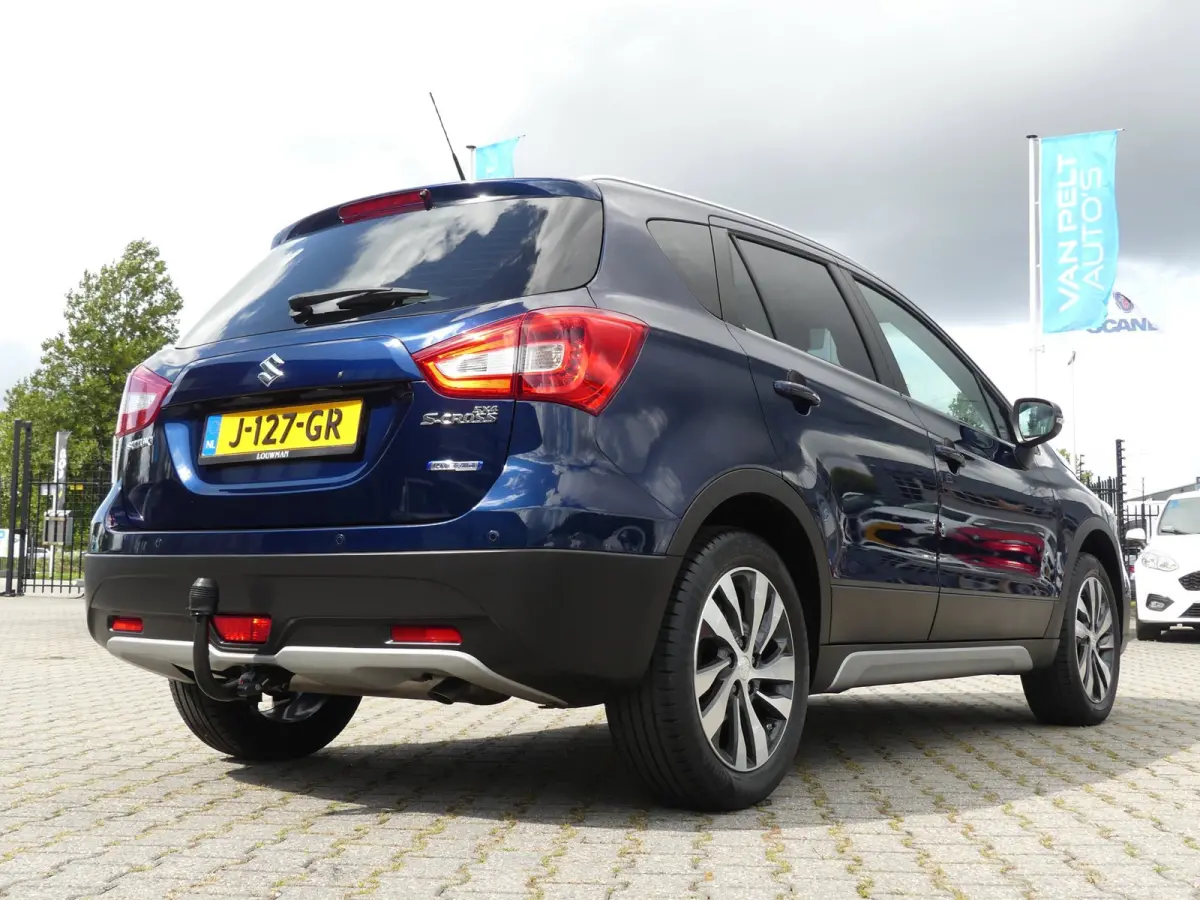 1.4 Boosterjet Style Smart Hybrid / PANO / LEDER