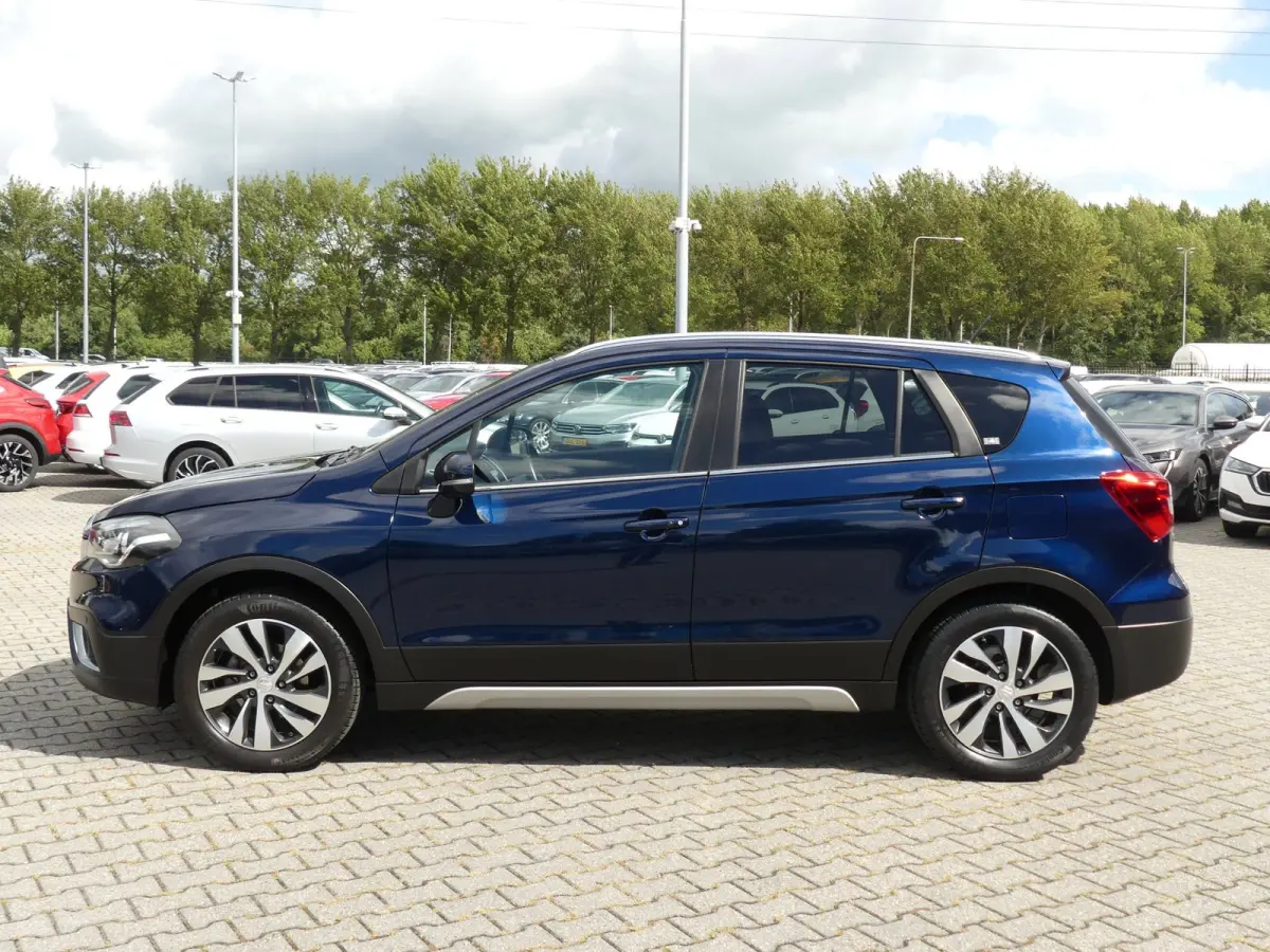 1.4 Boosterjet Style Smart Hybrid / PANO / LEDER