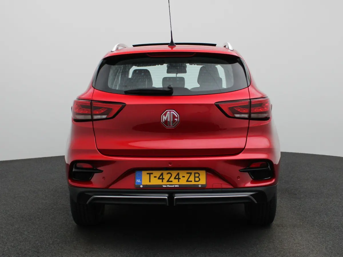 MG EV Standard Range Luxury 50 kWh