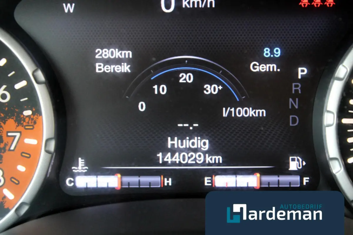 1.4 MultiAir Limited Trekhaak Leder