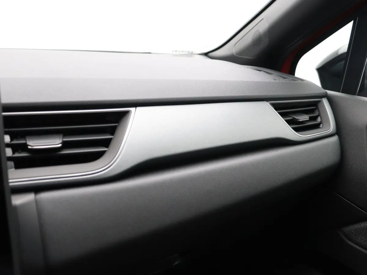 1.0 TCe 90 techno | Stoel-stuur verwarming | Navigatie | Achteruitrijcamera | Cruise control |