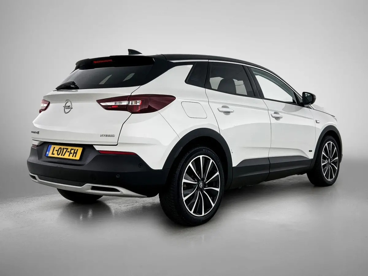1.6 Turbo Hybrid Business Elegance