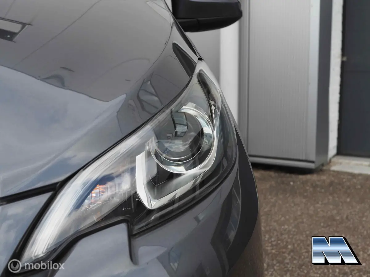 1.0 e-VTi Active l 2e eig l 49.184 km l Airco