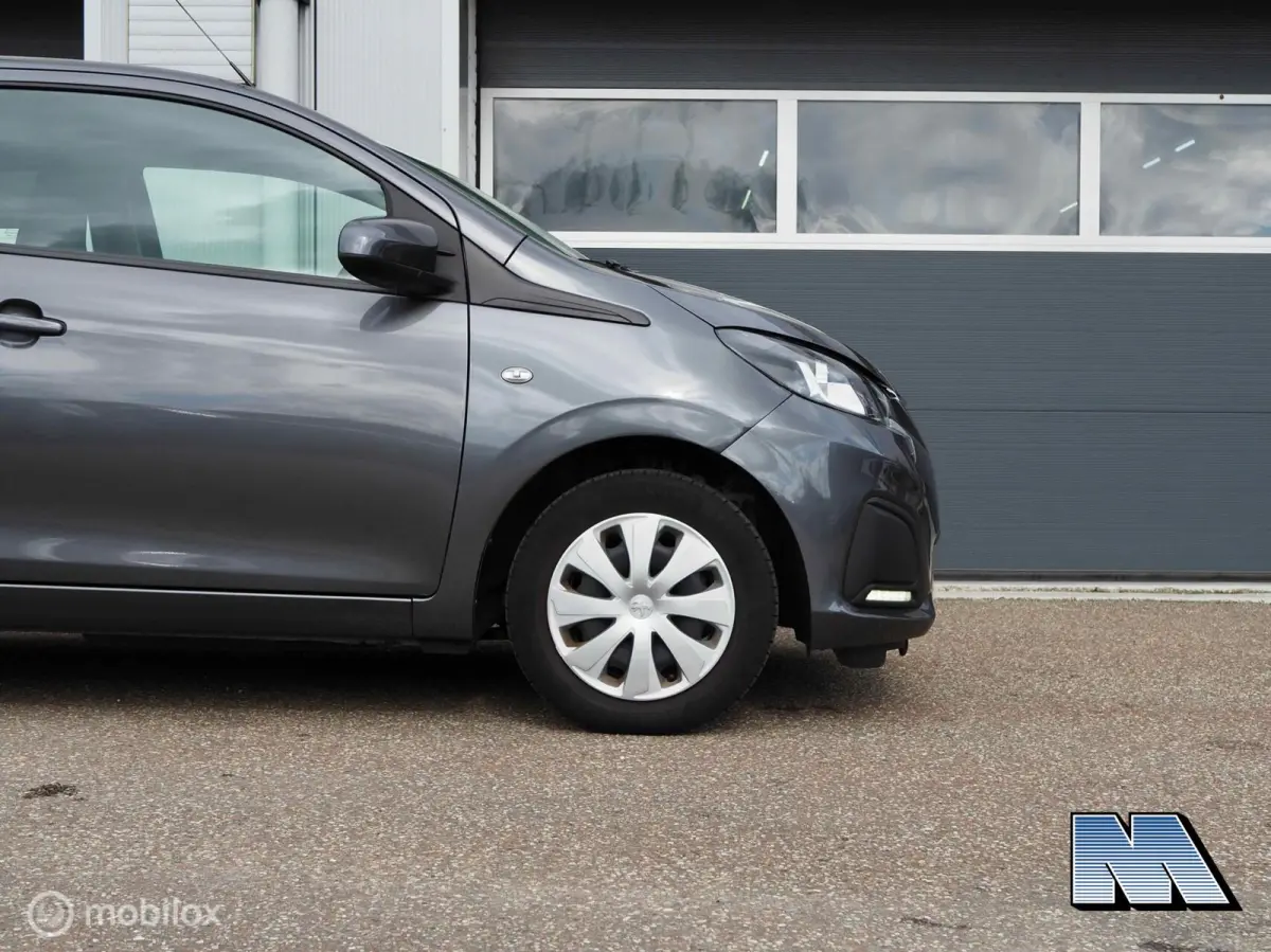 1.0 e-VTi Active l 2e eig l 49.184 km l Airco