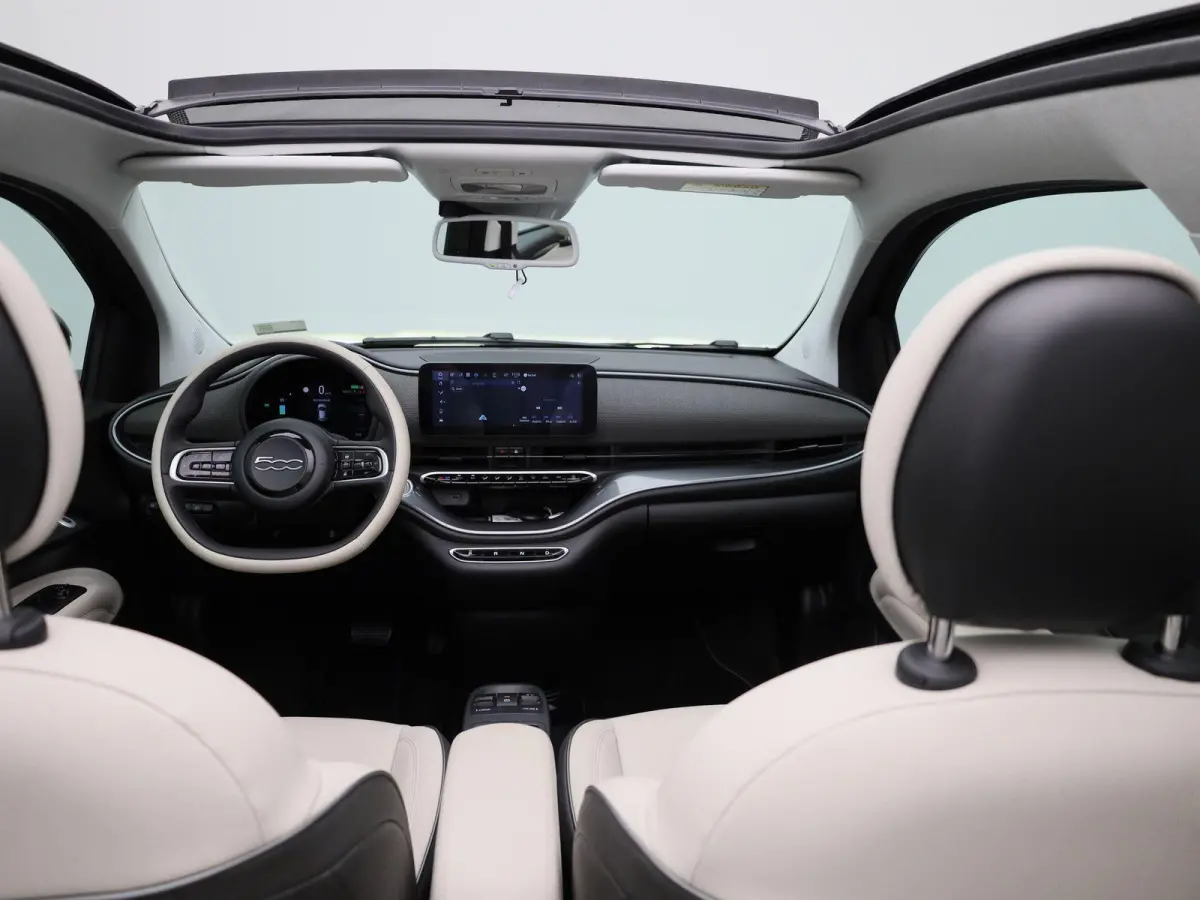42 kWh La Prima by Bocelli | CAMERA | PARKEERSENSOREN | ADAPTIEF CRUISECONTROL |