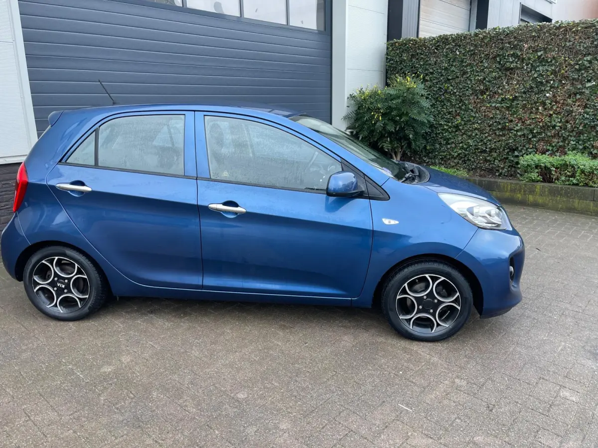 DynamicLine/Led/Cruise-c/Climate-c/Dealer-onderhouden/Mooie auto/Bluetooth
