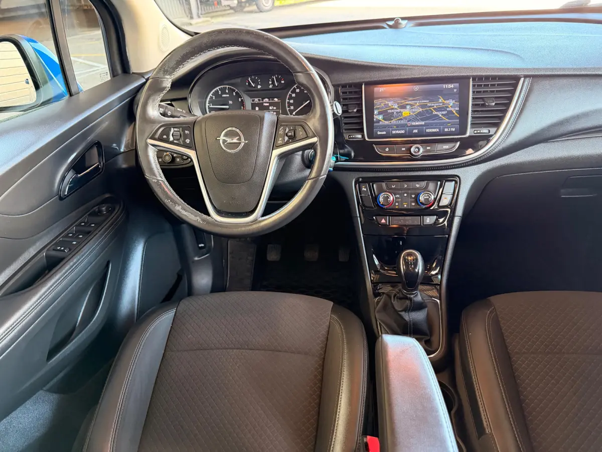 1.6 Selection/Camera/Navi/Pdc/Led/Cruise-c/Climate-c/Bluetooth/Aux
