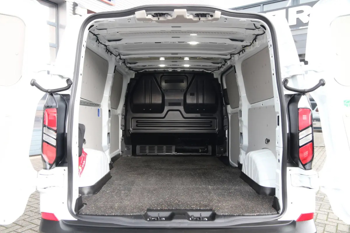 2.0 TDCI 136 | Aut. | KAR-edition | L2H1 | Camera | Clima..