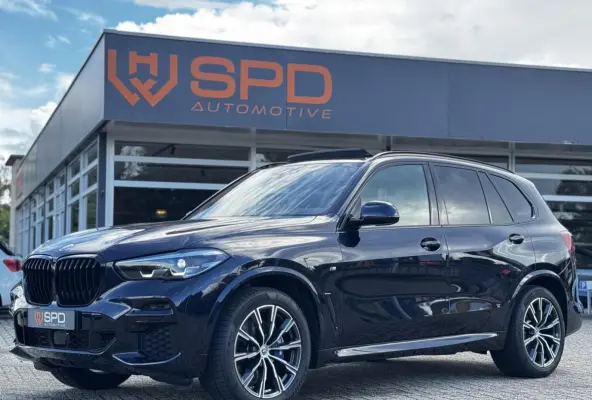 xDrive30d M-Sport|Pano|Indivi|Lucht|Sfeerve|El.Trekha