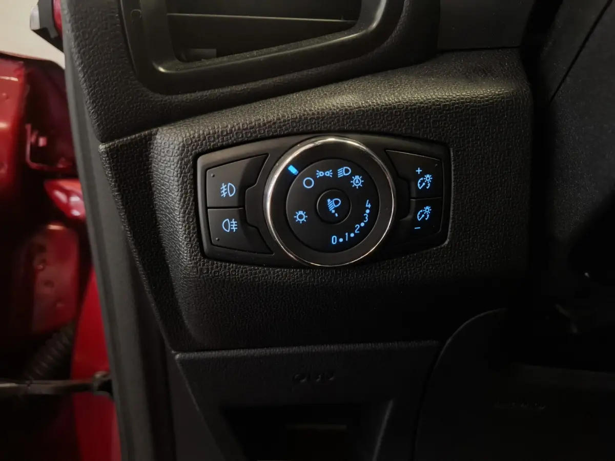 1.0 EcoBoost Titanium Trekhaak Camera Navi 100% Onderhouden Mooi!