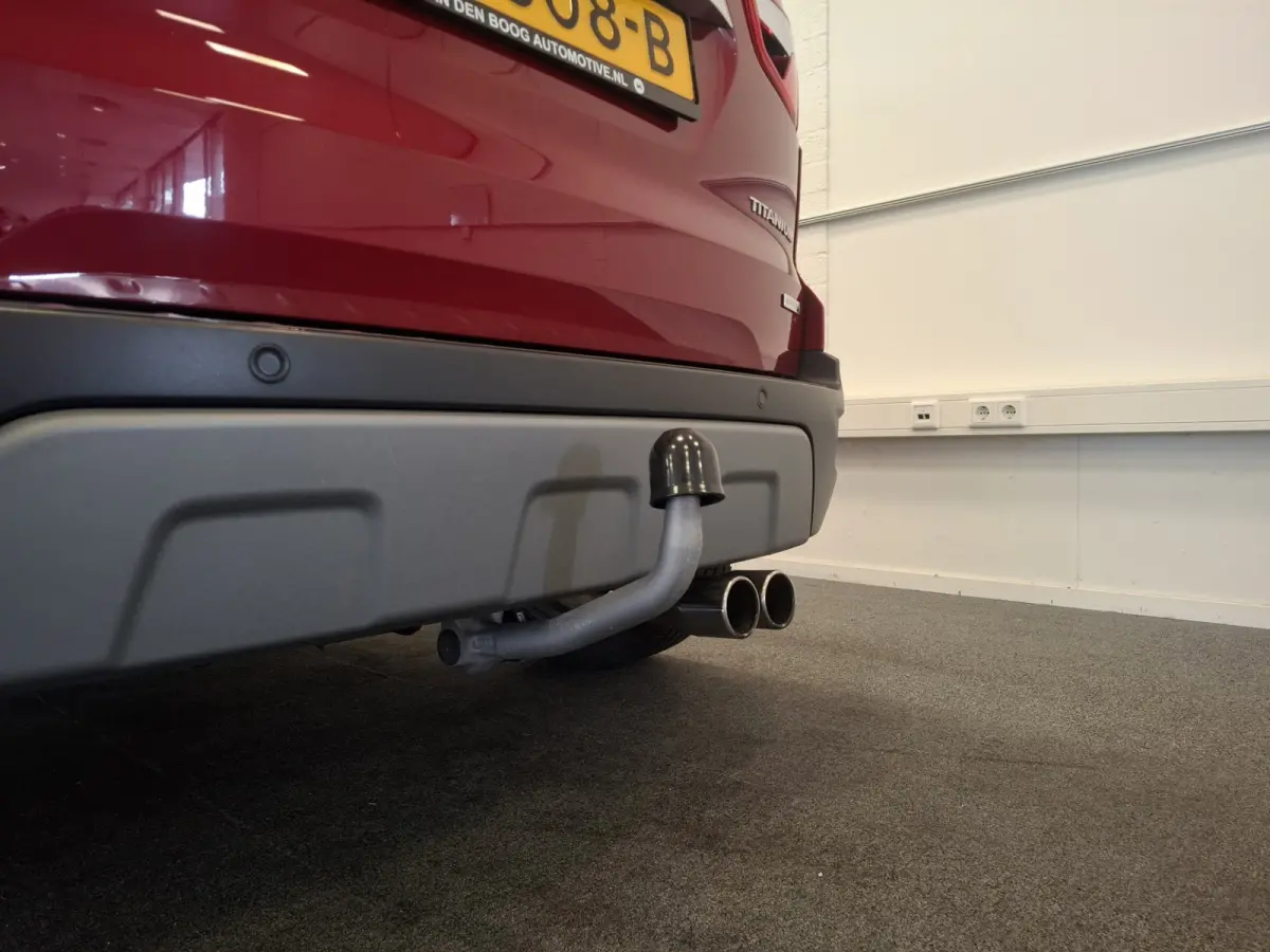 1.0 EcoBoost Titanium Trekhaak Camera Navi 100% Onderhouden Mooi!