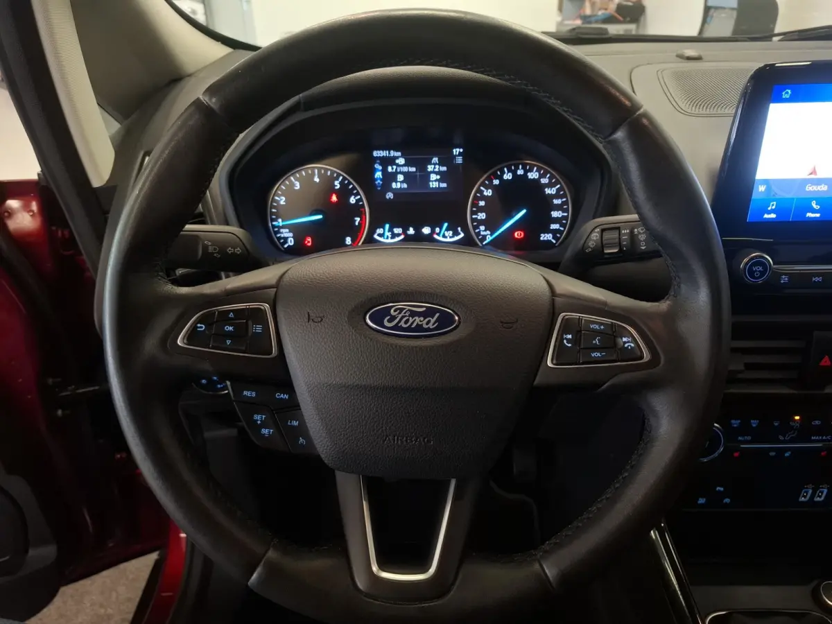 1.0 EcoBoost Titanium Trekhaak Camera Navi 100% Onderhouden Mooi!