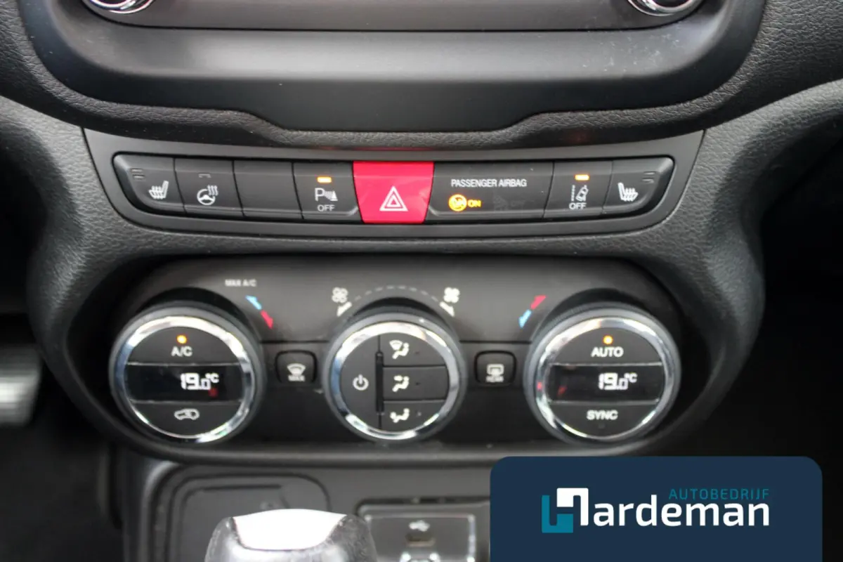 1.4 MultiAir Limited Trekhaak Xenon