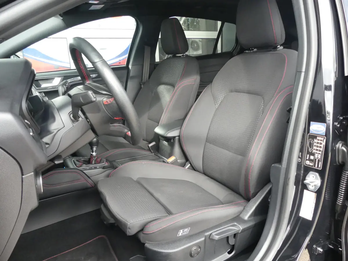 1.0 EcoBoost Hybrid ST Line X Business | PANORAMADAK | ADAPTIVE CRUISE | DODEHOEKDETECTIE | CAMERA | STOEL+STUUR+VOORRUITVERWARMING | ELEKTRISCHE ACHTERKLEP | APPLE CARPLAY / ANDROID AUTO | 
