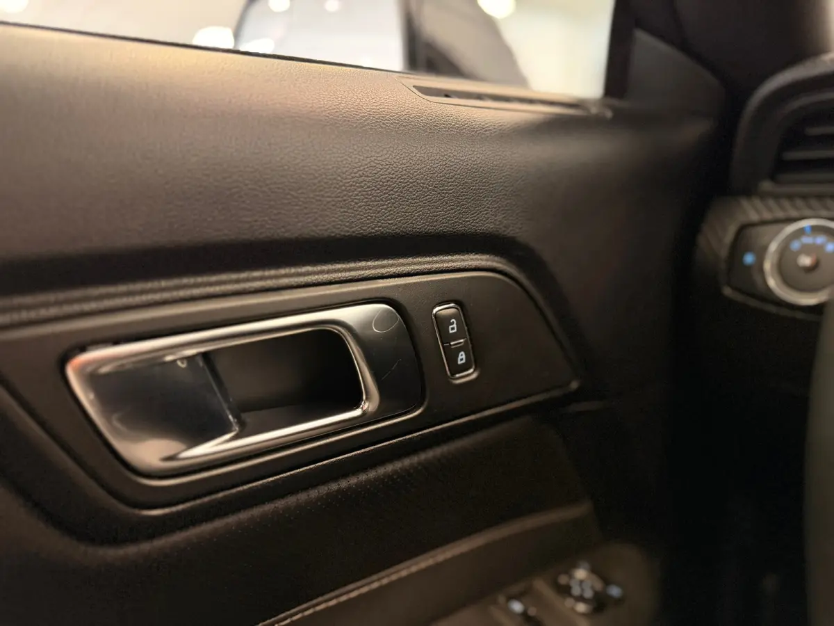 2.3 EcoBoost Shelby 500 uitgevoerd Led Climate Control Dik!