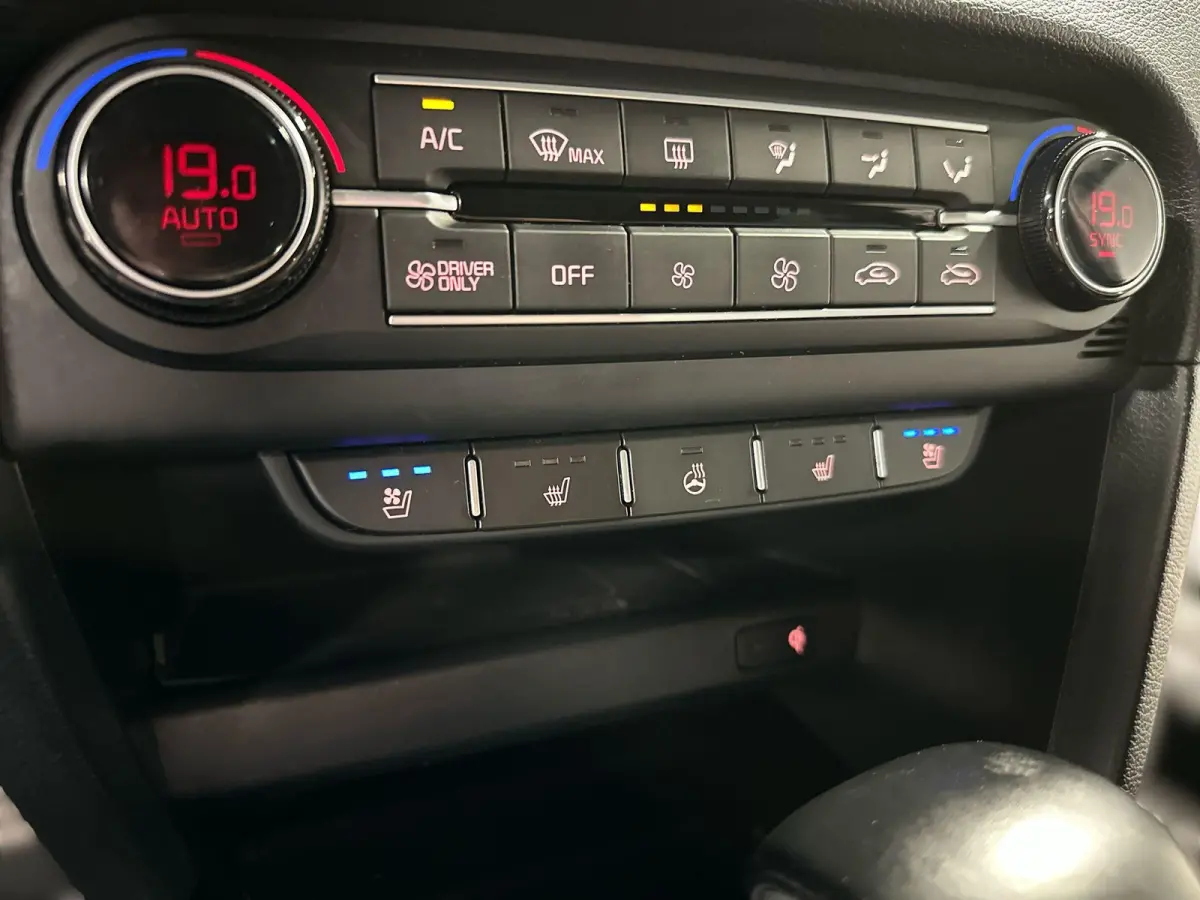 1.6 GDi PHEV ExecutiveLine Automaat | Leder | Pano | SOH 95.5%