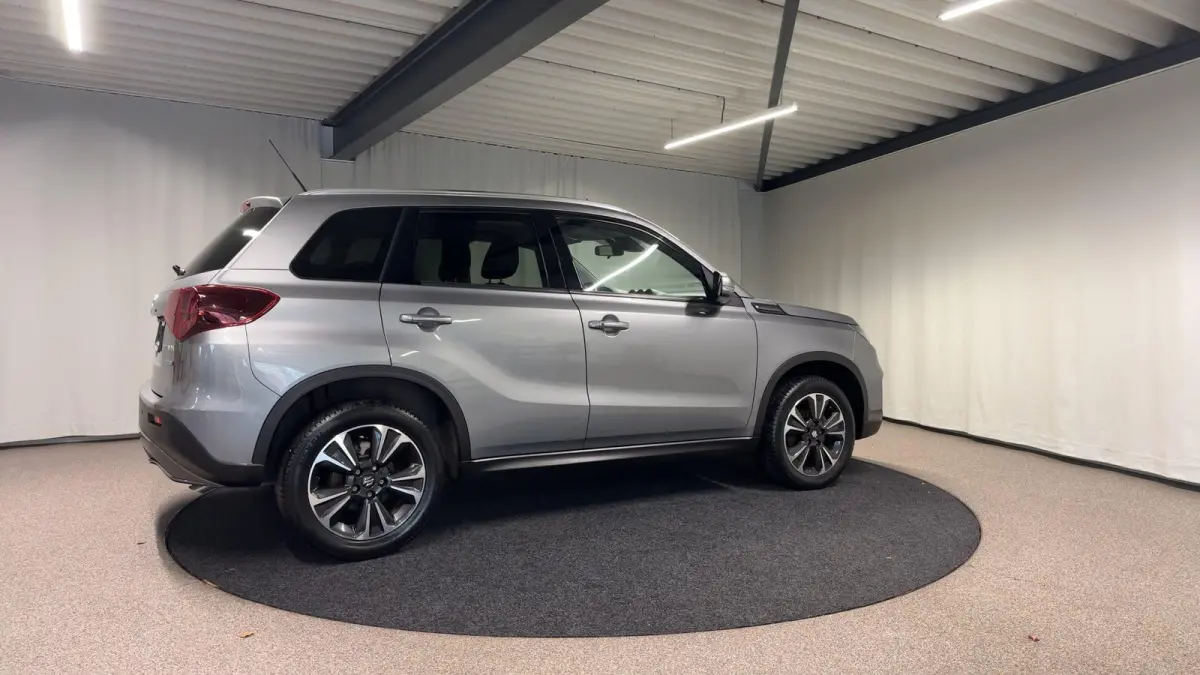 1.4 Boosterjet Style Smart Hybrid Navi | Pano | Camera