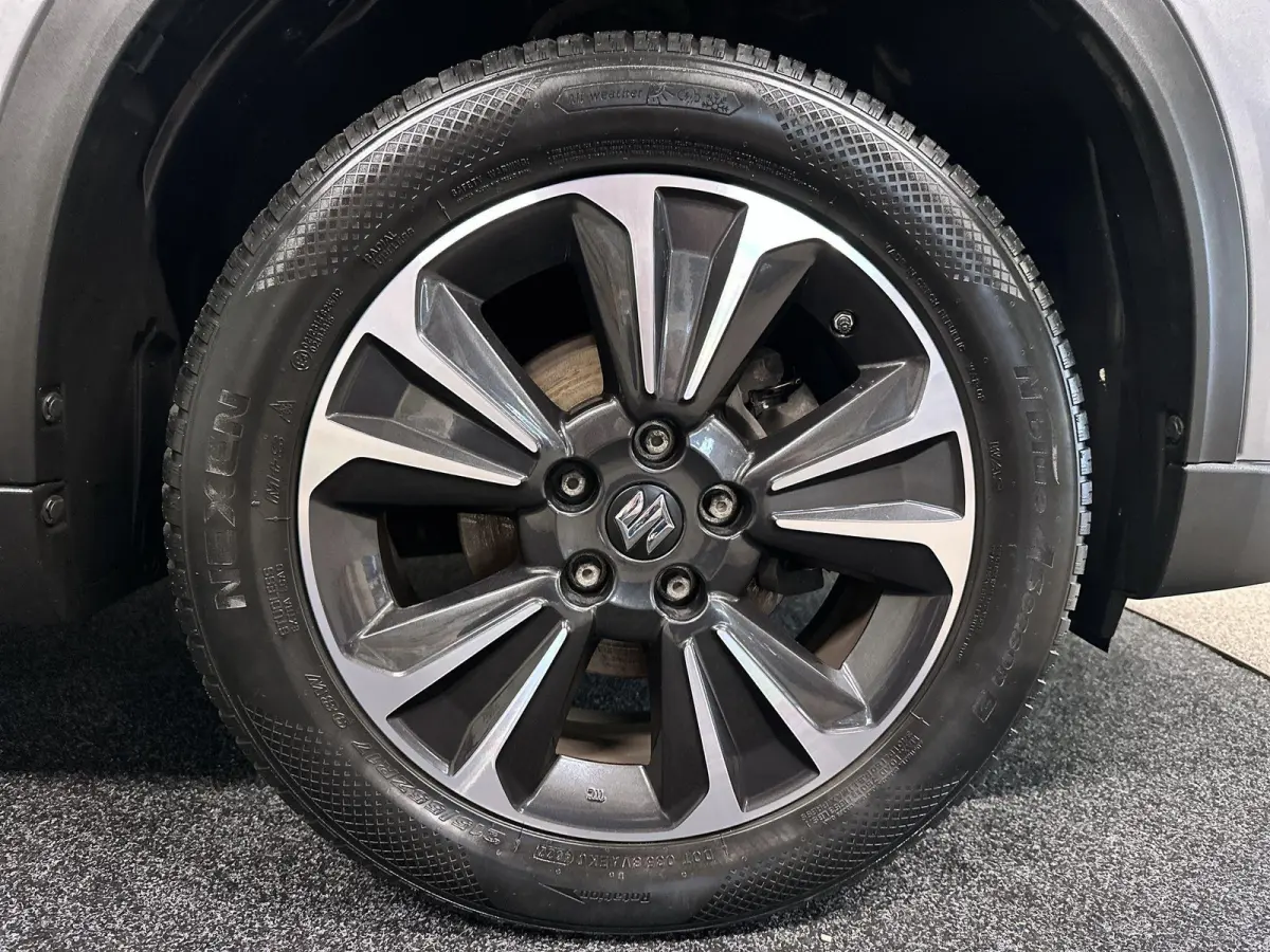 1.4 Boosterjet Style Smart Hybrid Navi | Pano | Camera